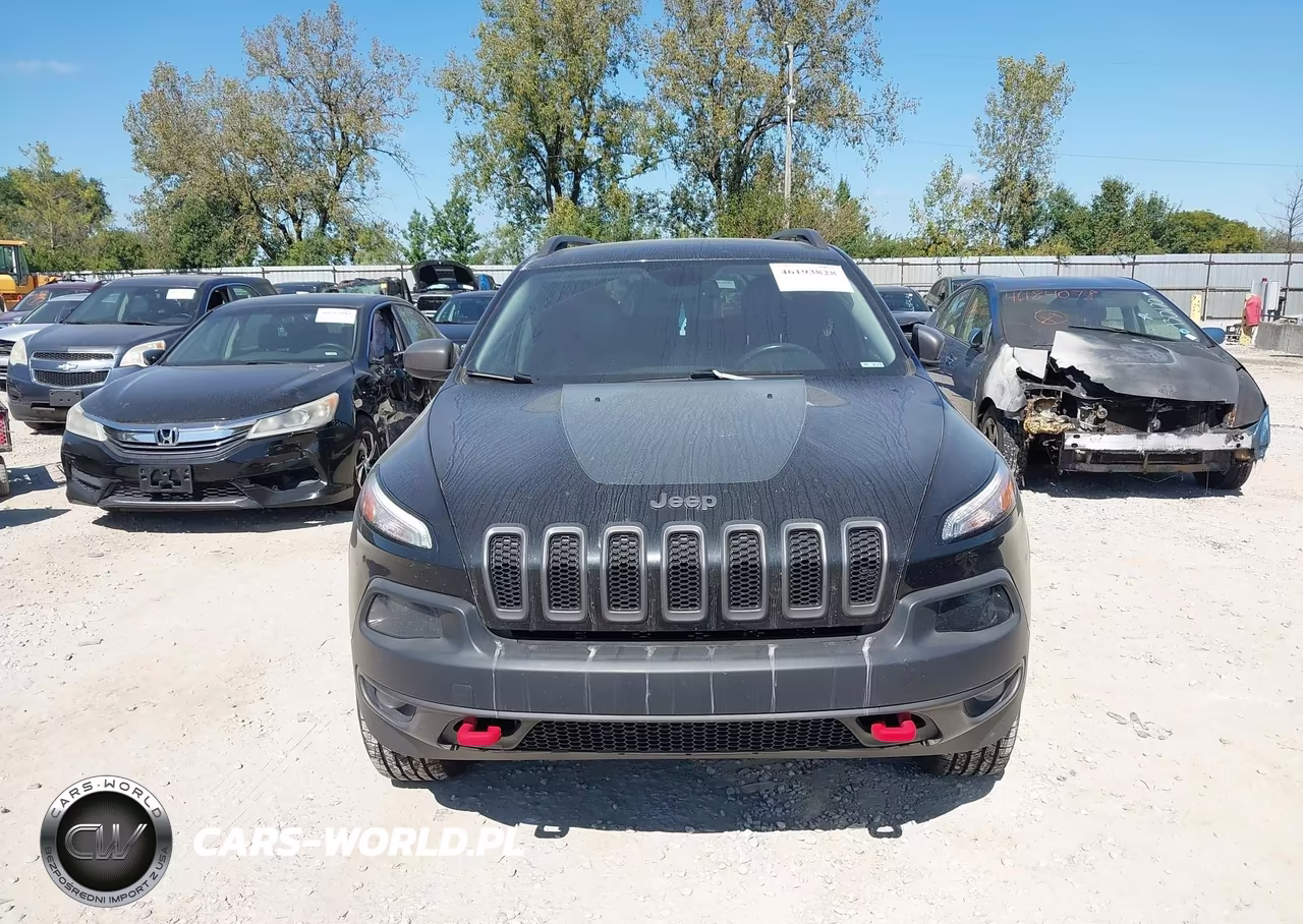 2016 Jeep Cherokee Trailhawk VIN:1C4PJMBS6GW104808 - 13