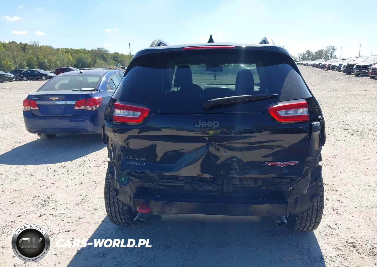 2016 Jeep Cherokee Trailhawk VIN:1C4PJMBS6GW104808 - 17