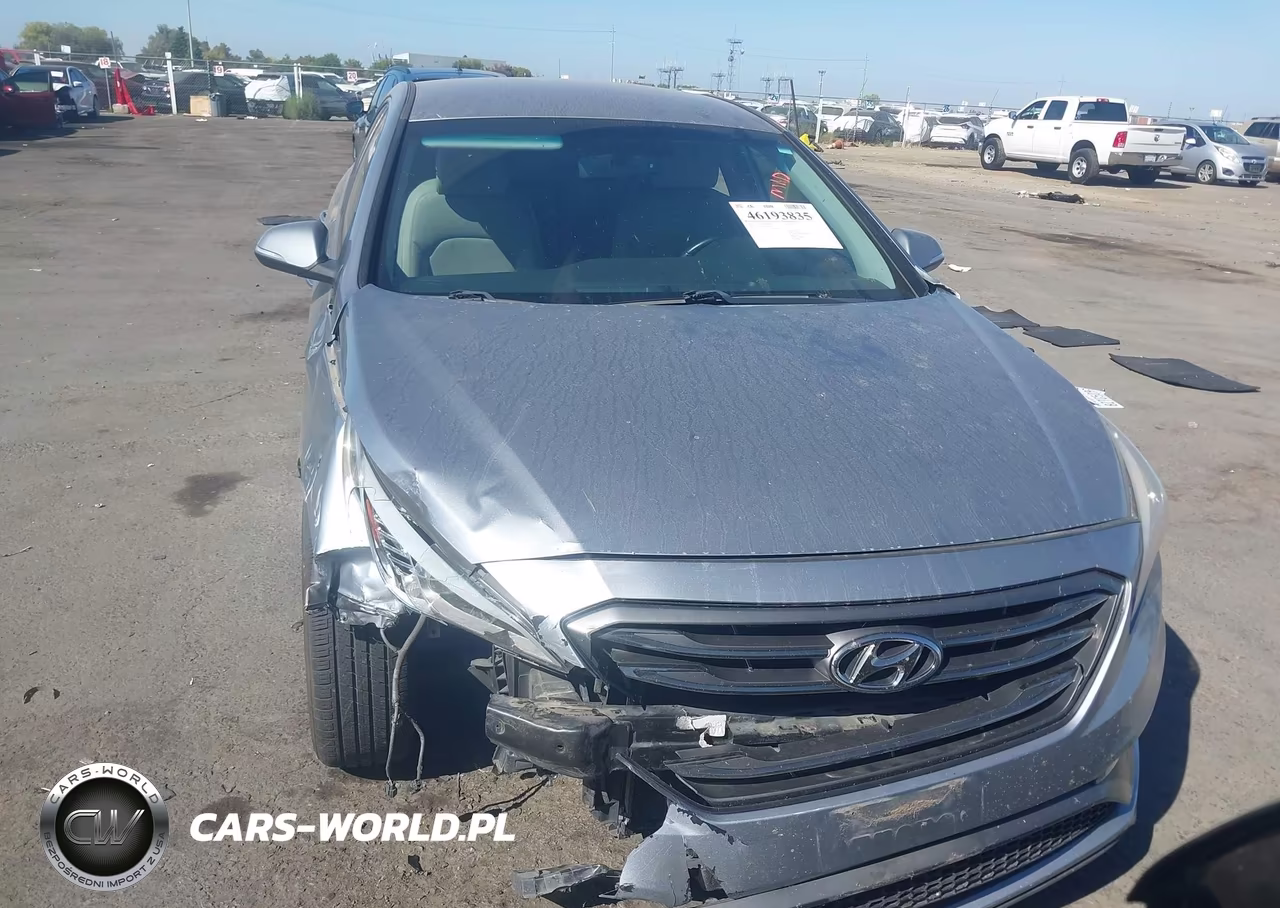 2015 Hyundai Sonata Sport VIN:5NPE34AF7FH052566 - 12