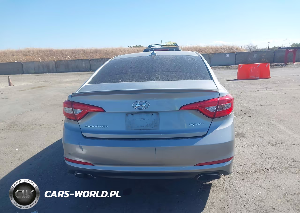 2015 Hyundai Sonata Sport VIN:5NPE34AF7FH052566 - 16