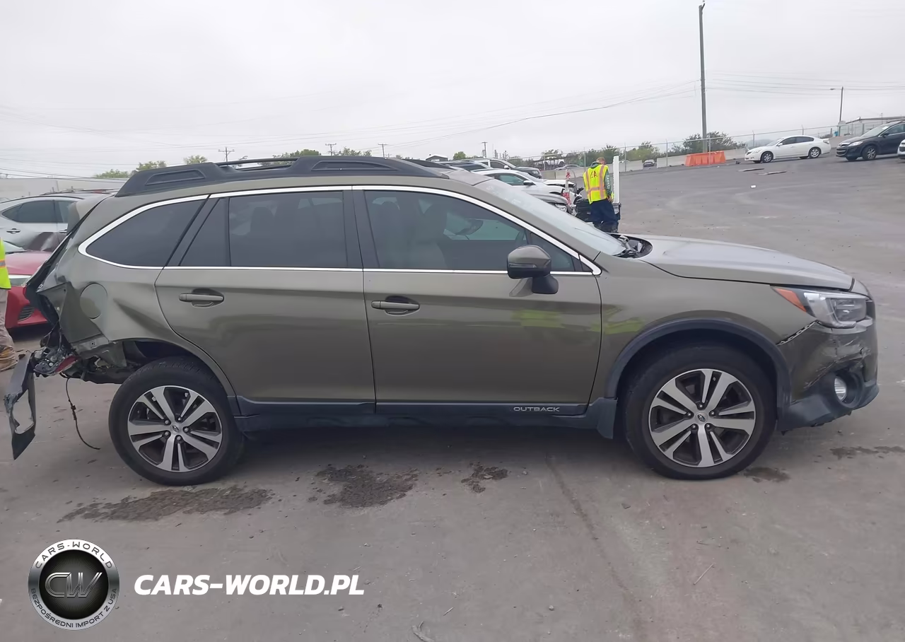 2018 Subaru Outback 2.5I Limited VIN:4S4BSANC2J3380580 - 13