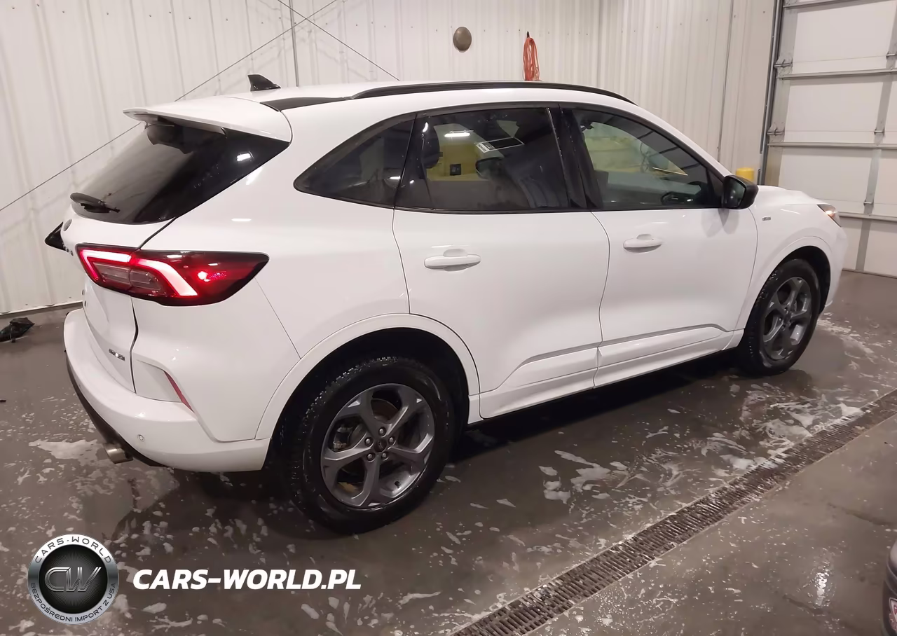 2023 Ford Escape St-Line VIN:1FMCU9MN4PUA86472 - 4