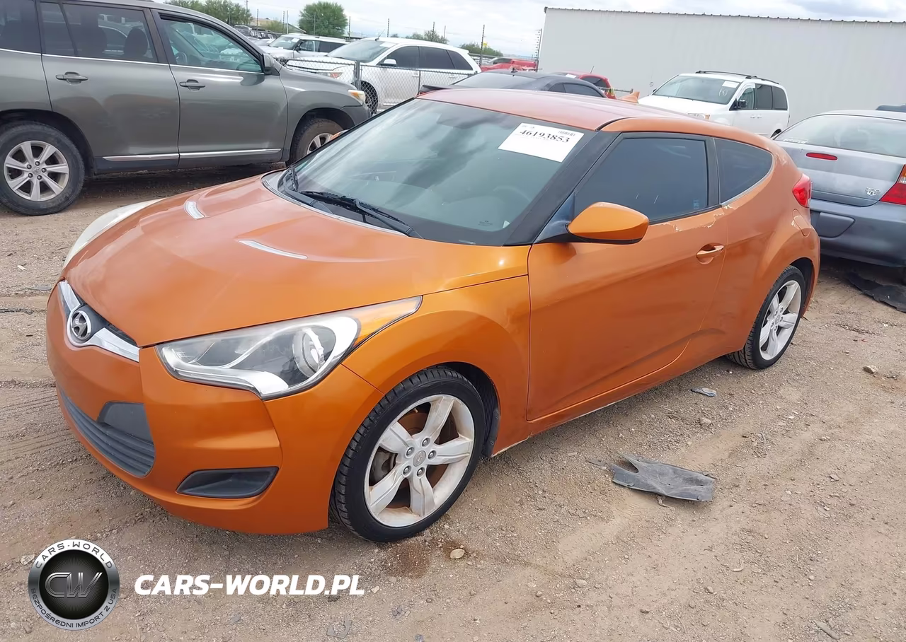 2013 Hyundai Veloster Base W-Black VIN:KMHTC6AD6DU151122 - 2