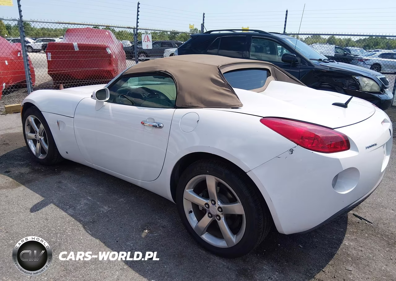 2007 Pontiac Solstice VIN:1G2MB35B97Y112237 - 3
