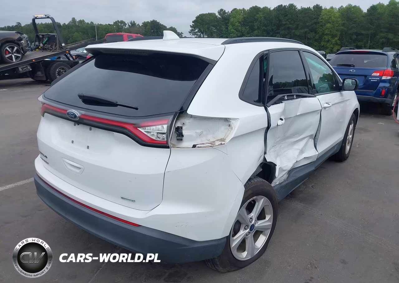 2017 Ford Edge Se VIN:2FMPK3G98HBC24721 - 4
