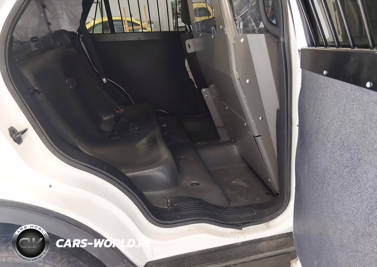 2017 Ford Utility Police Interceptor VIN:1FM5K8AR2HGC24980 - 8