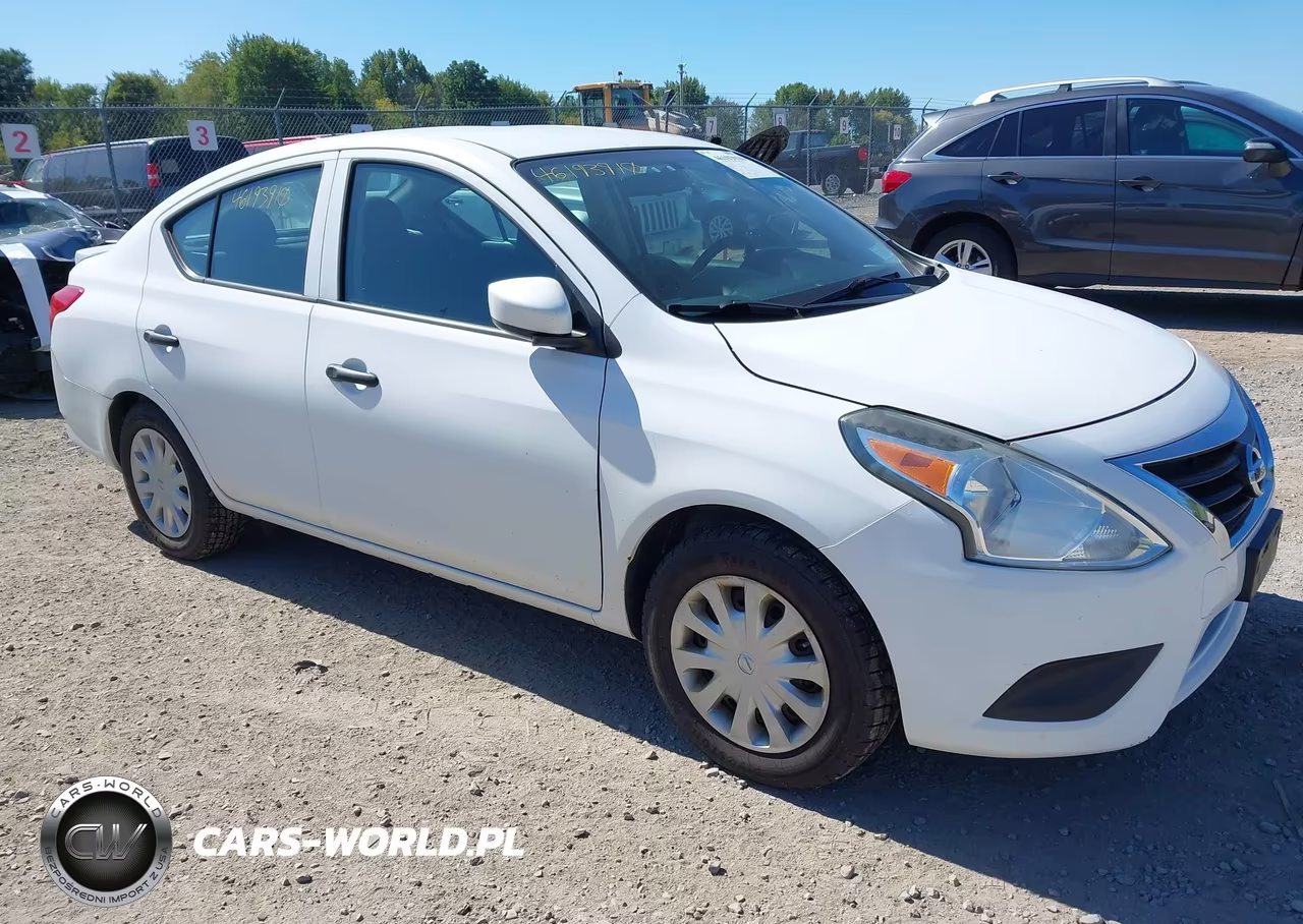 2016 Nissan Versa S Plus