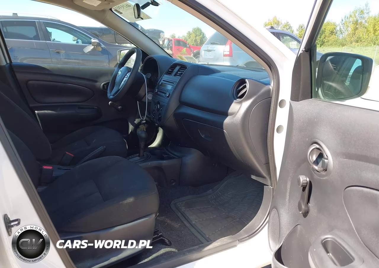2016 Nissan Versa S Plus VIN:3N1CN7APXGL874469 - 5