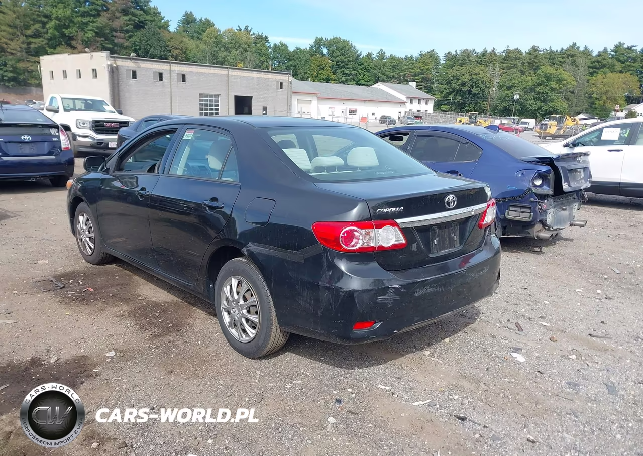 2011 Toyota Corolla Le VIN:JTDBU4EEXB9135252 - 3