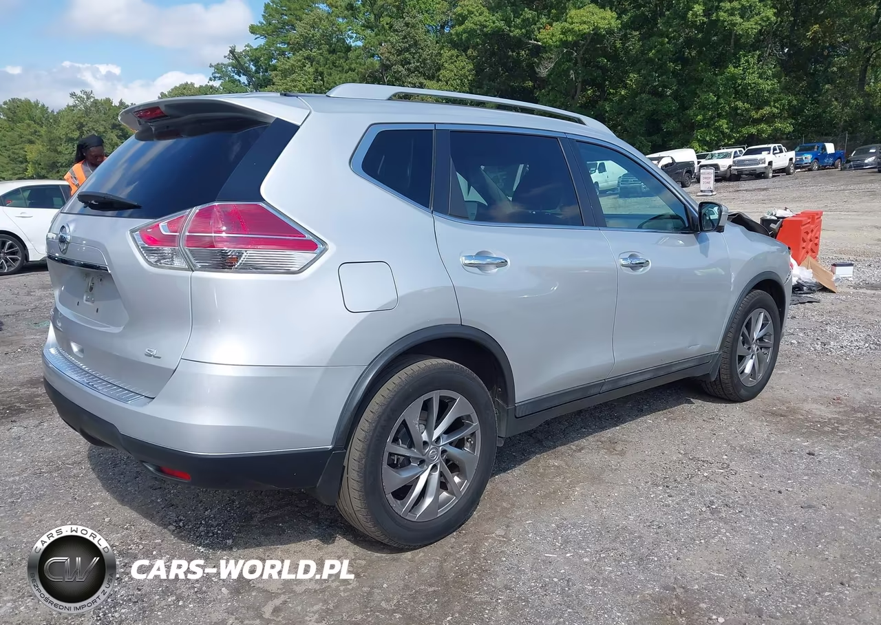 2015 Nissan Rogue Sl VIN:5N1AT2MT1FC881564 - 4
