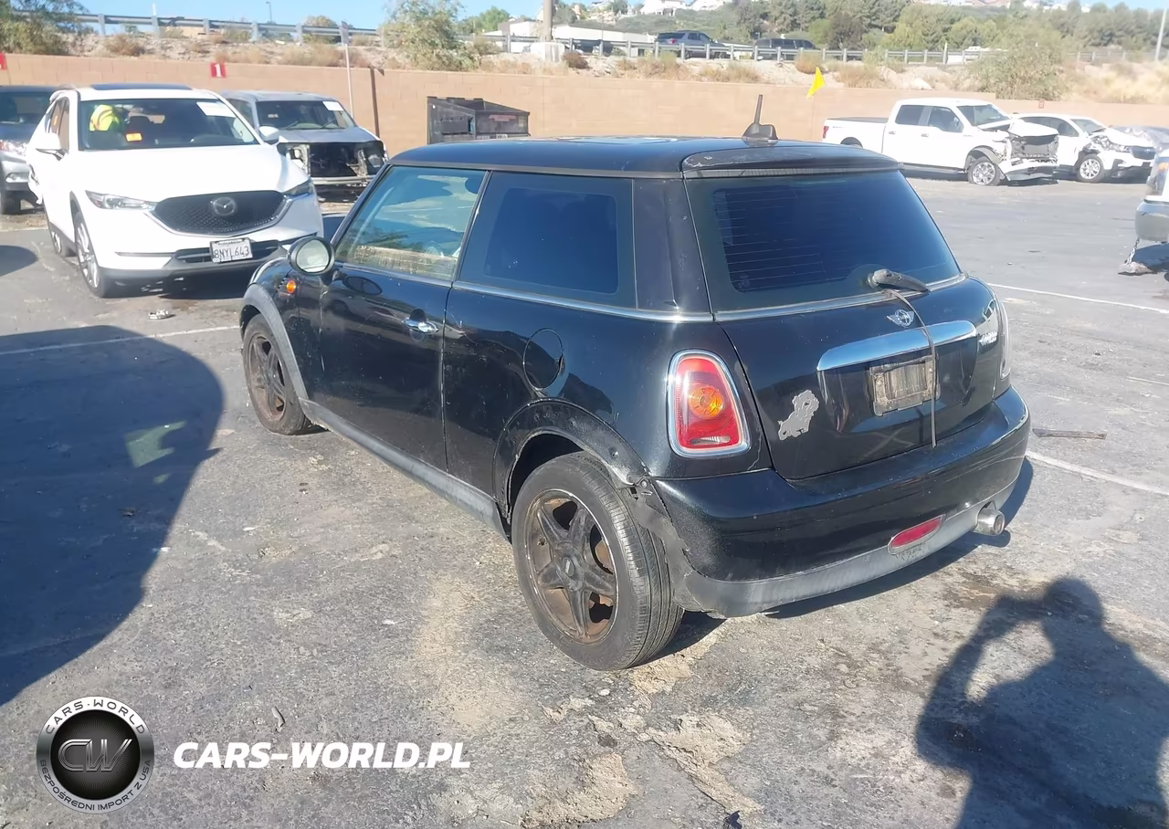 2009 Mini Cooper Hardtop VIN:WMWMF33509TU72975 - 3