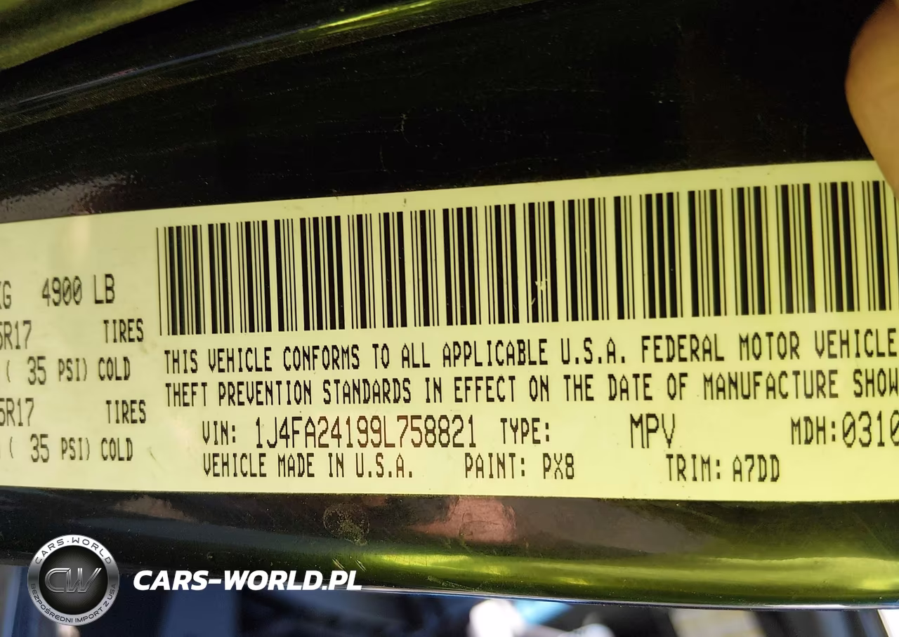 2009 Jeep Wrangler X VIN:1J4FA24199L758821 - 9
