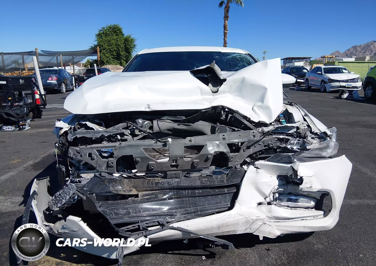 2018 Honda Accord Sport VIN:1HGCV1F34JA139311 - 13
