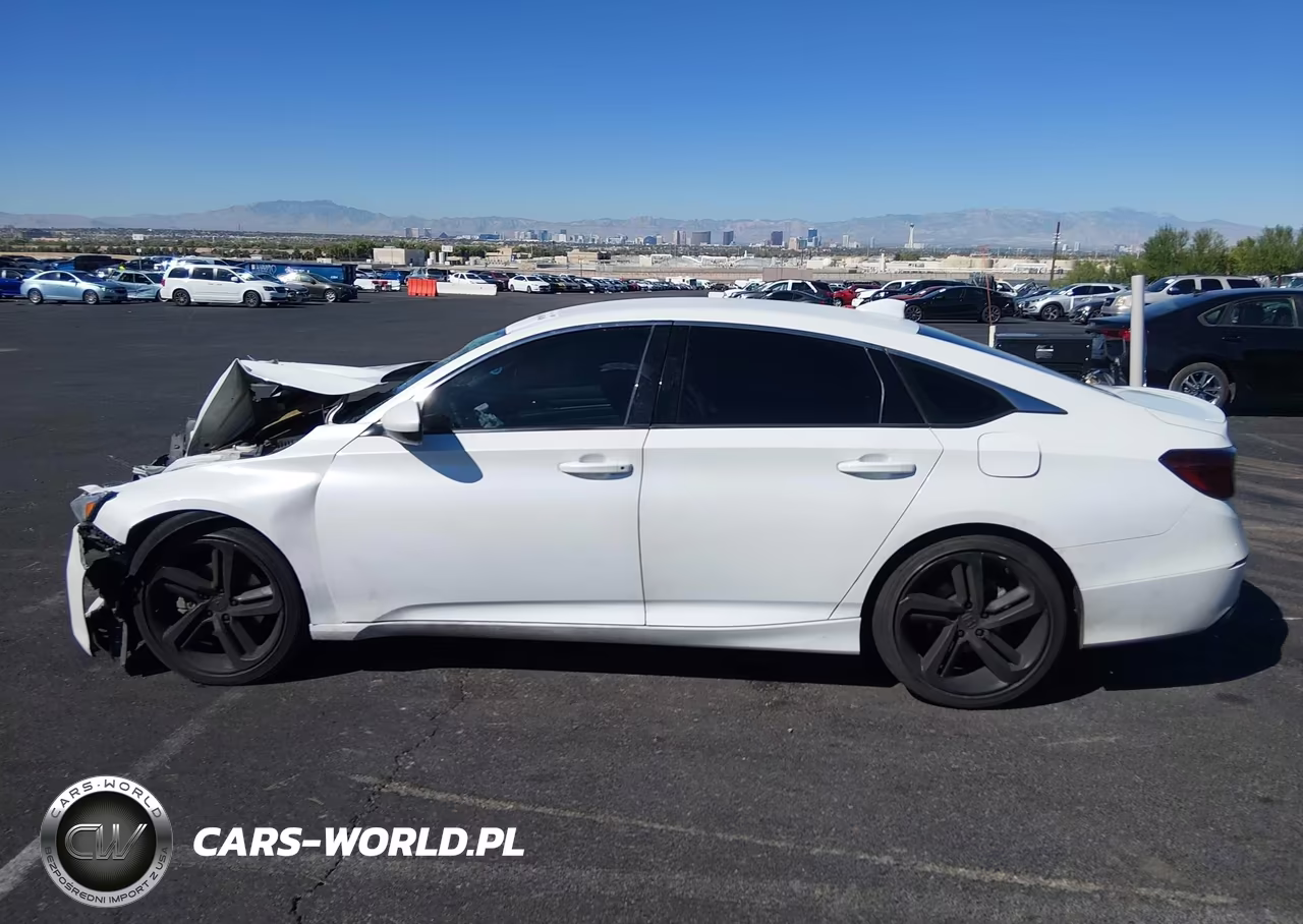 2018 Honda Accord Sport VIN:1HGCV1F34JA139311 - 15