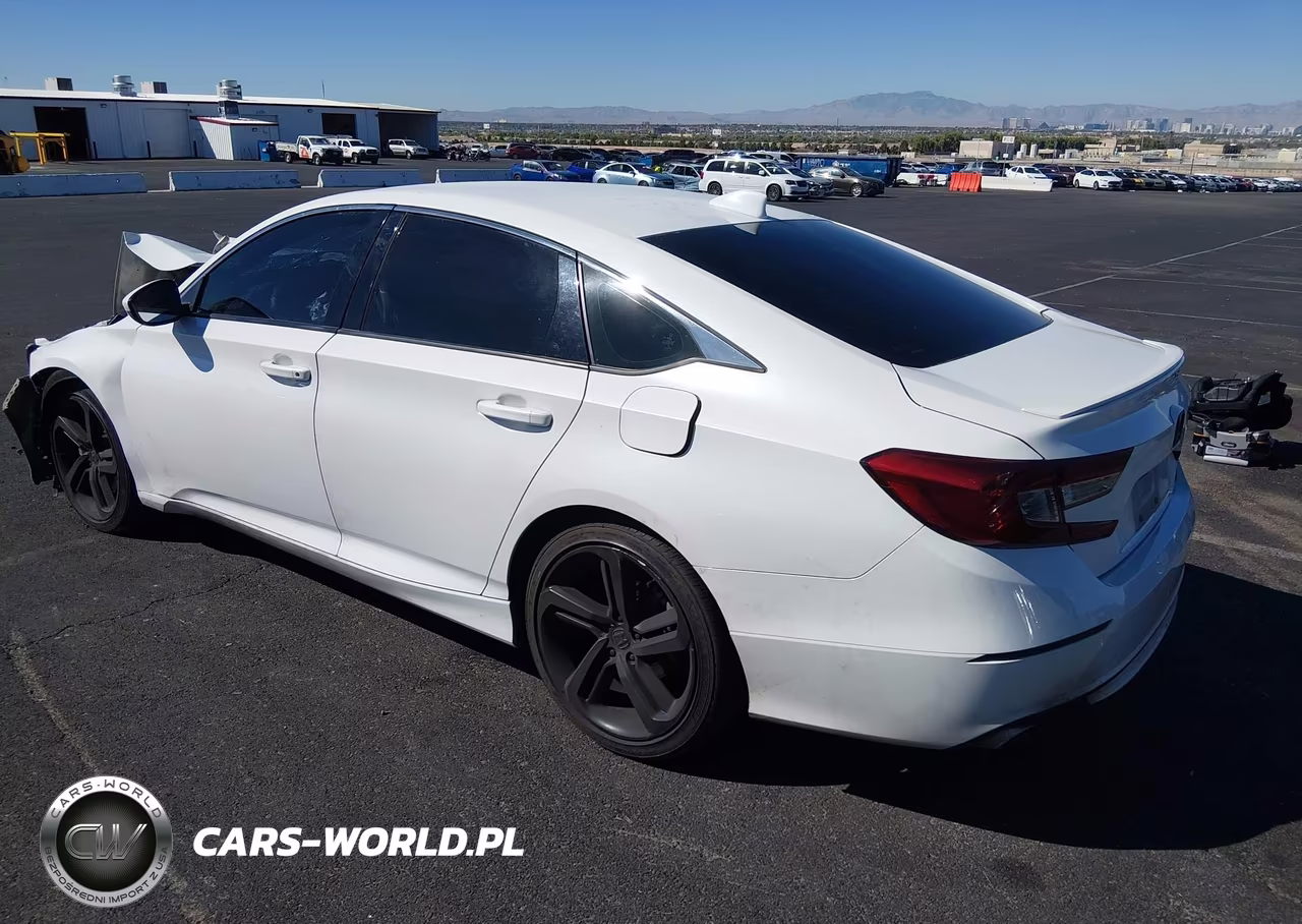 2018 Honda Accord Sport VIN:1HGCV1F34JA139311 - 3