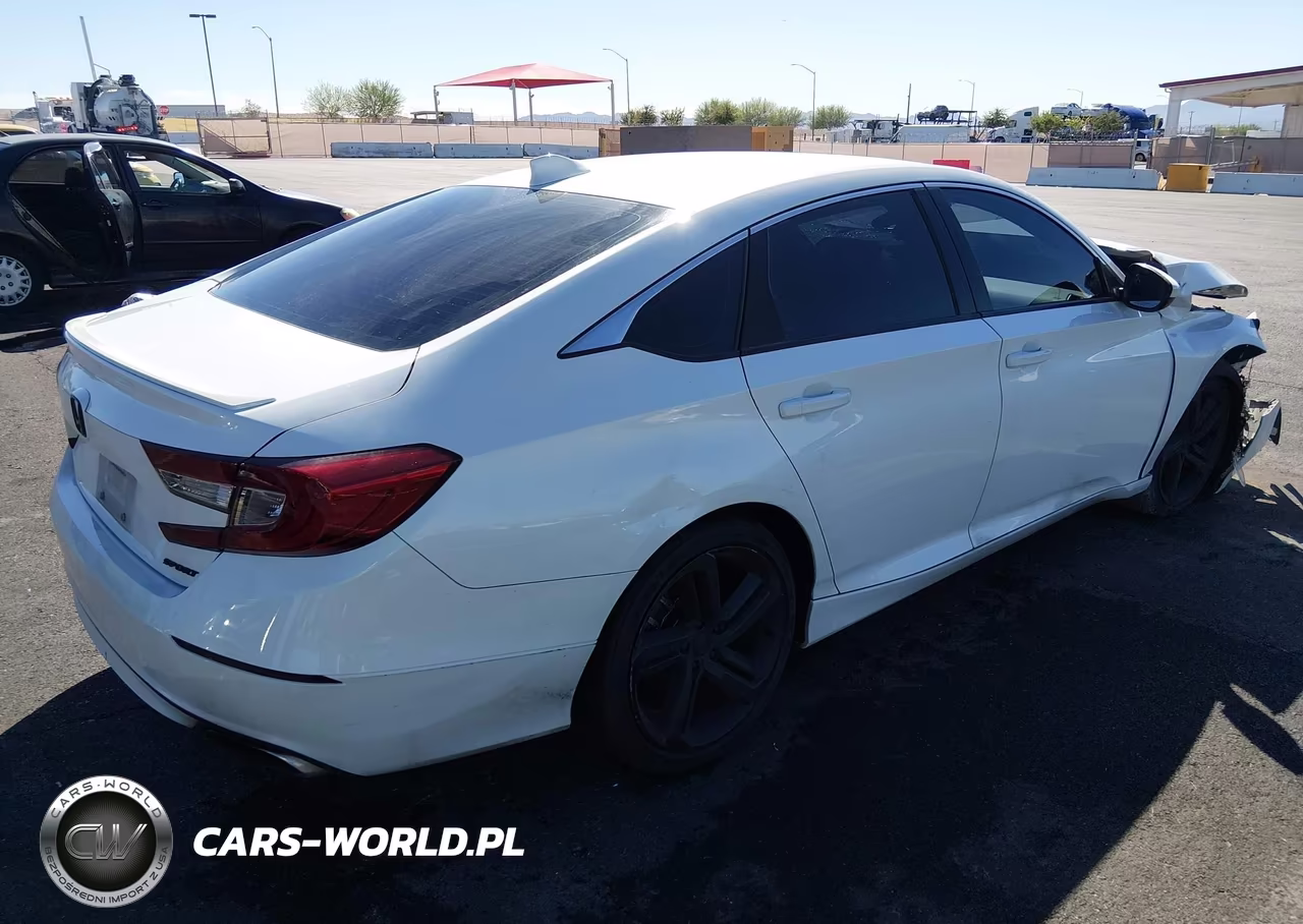 2018 Honda Accord Sport VIN:1HGCV1F34JA139311 - 4