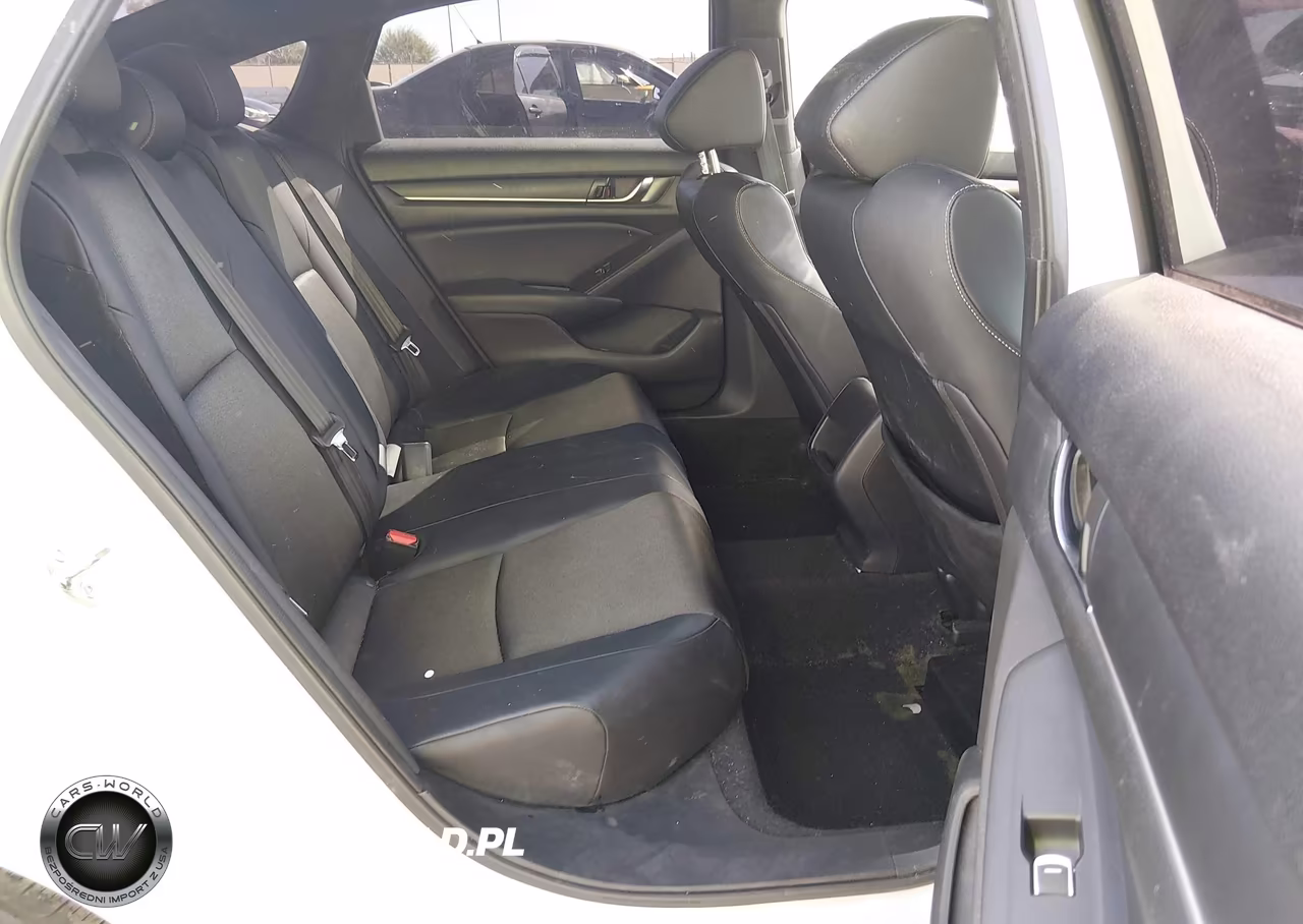2018 Honda Accord Sport VIN:1HGCV1F34JA139311 - 8