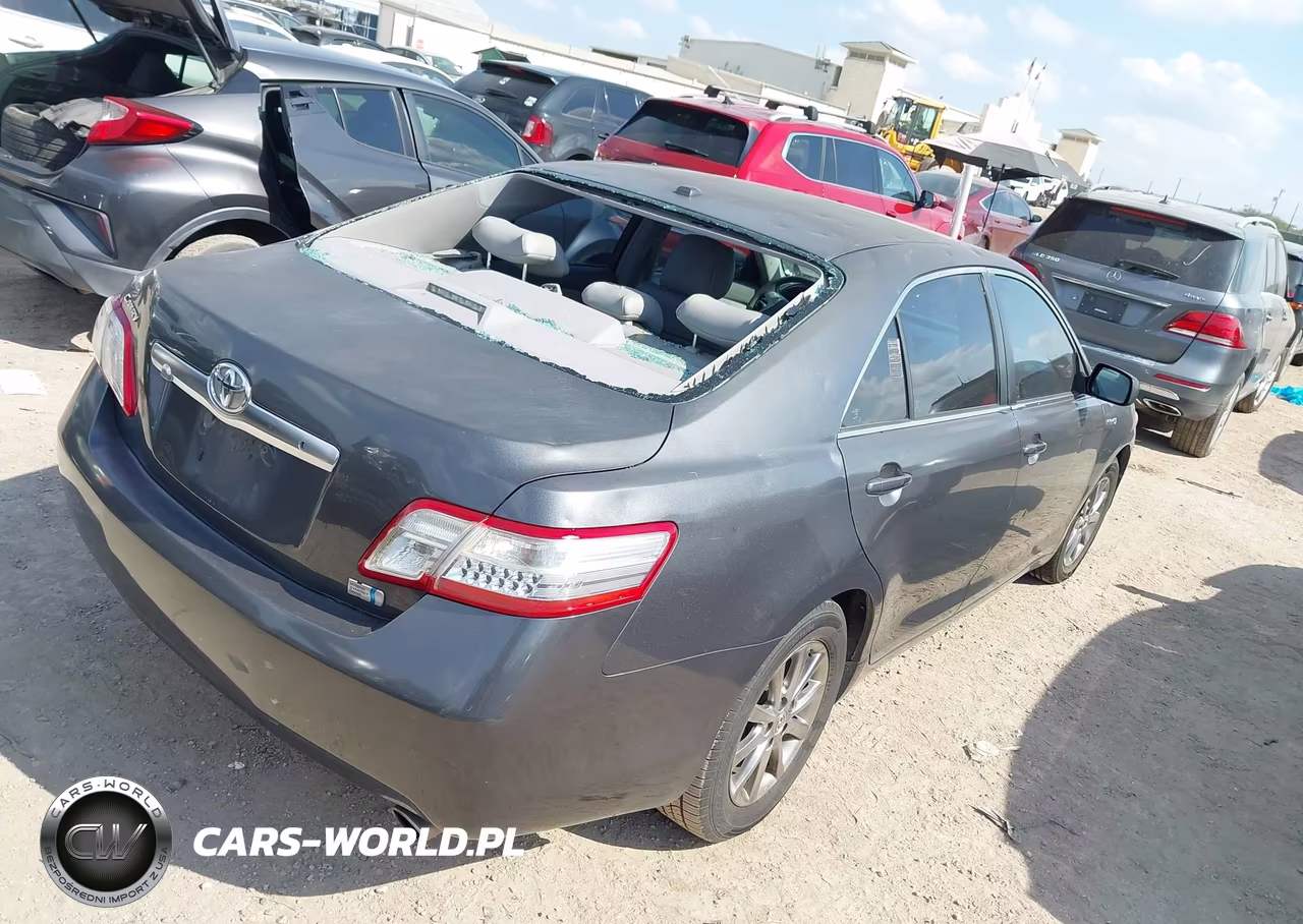 2011 Toyota Camry Hybrid VIN:4T1BB3EK3BU136208 - 4