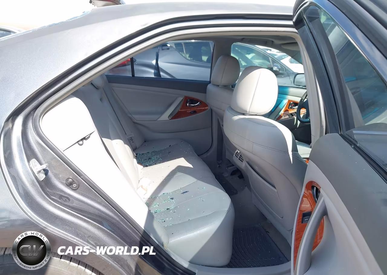 2011 Toyota Camry Hybrid VIN:4T1BB3EK3BU136208 - 8