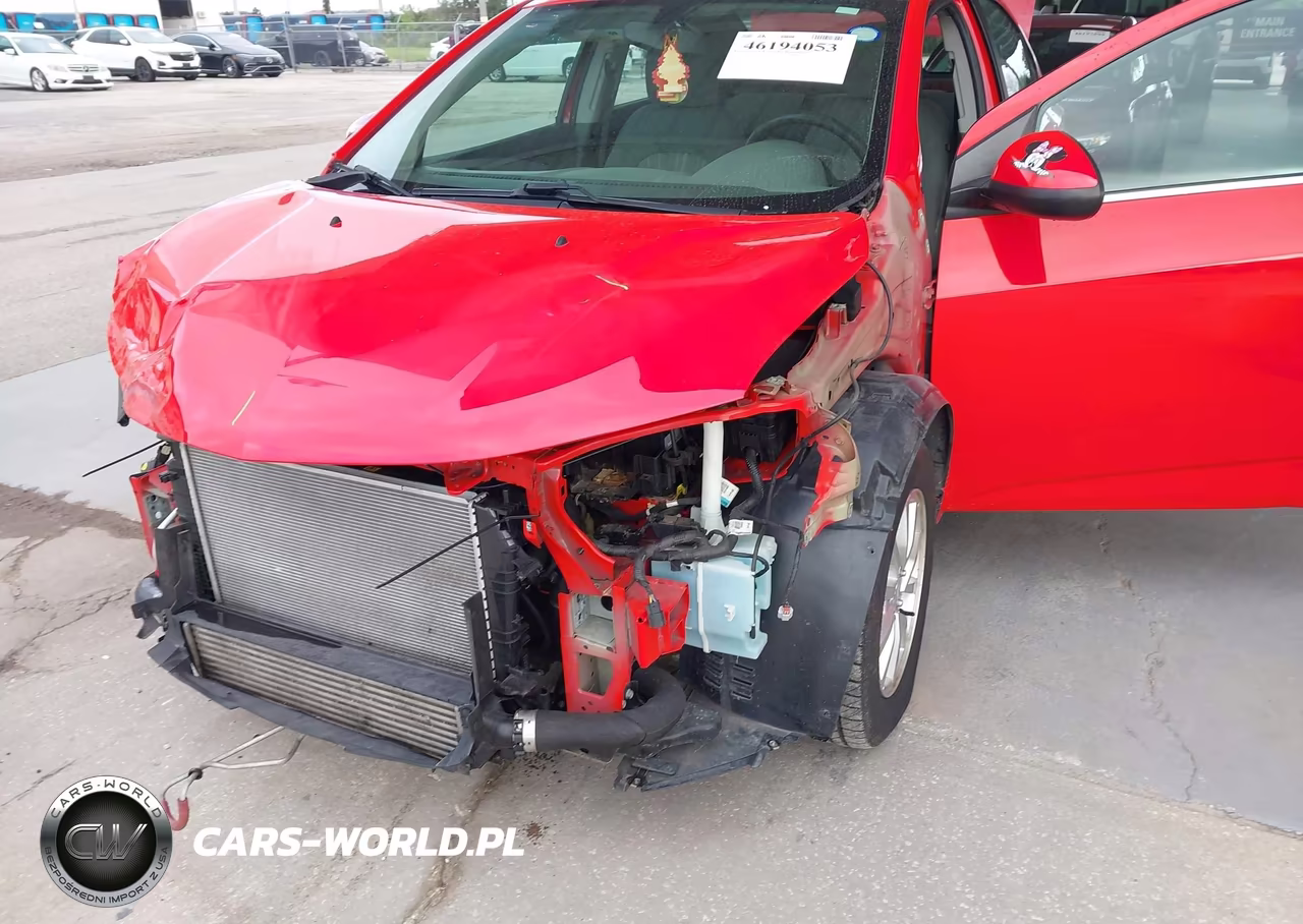 2019 Chevrolet Sonic Lt Auto VIN:1G1JD5SBXK4112118 - 6