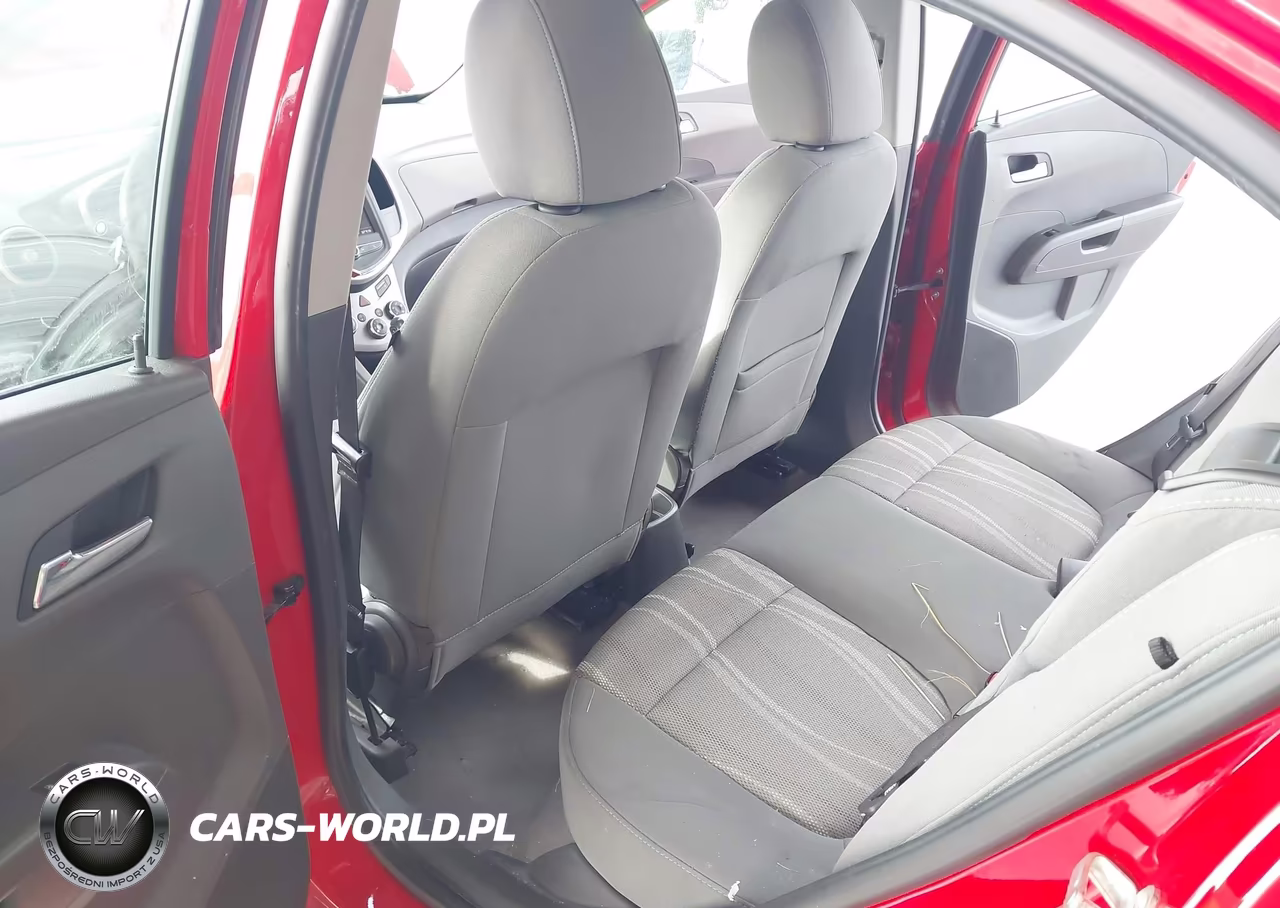 2019 Chevrolet Sonic Lt Auto VIN:1G1JD5SBXK4112118 - 8