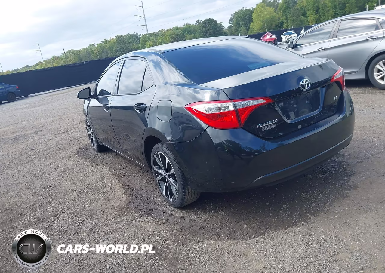 2016 Toyota Corolla Le VIN:2T1BURHE0GC570968 - 3