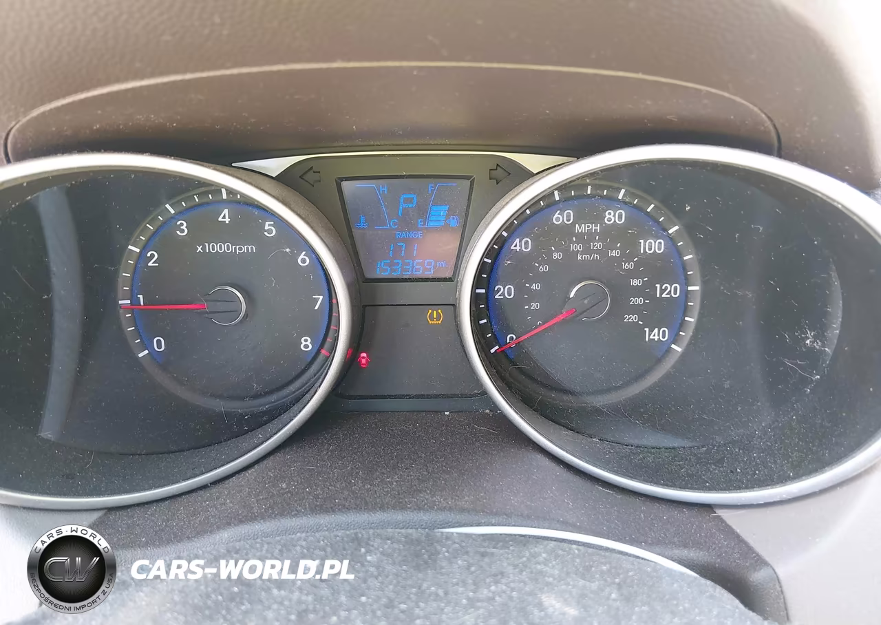 2012 Hyundai Tucson Gls VIN:KM8JUCAC4CU541743 - 7