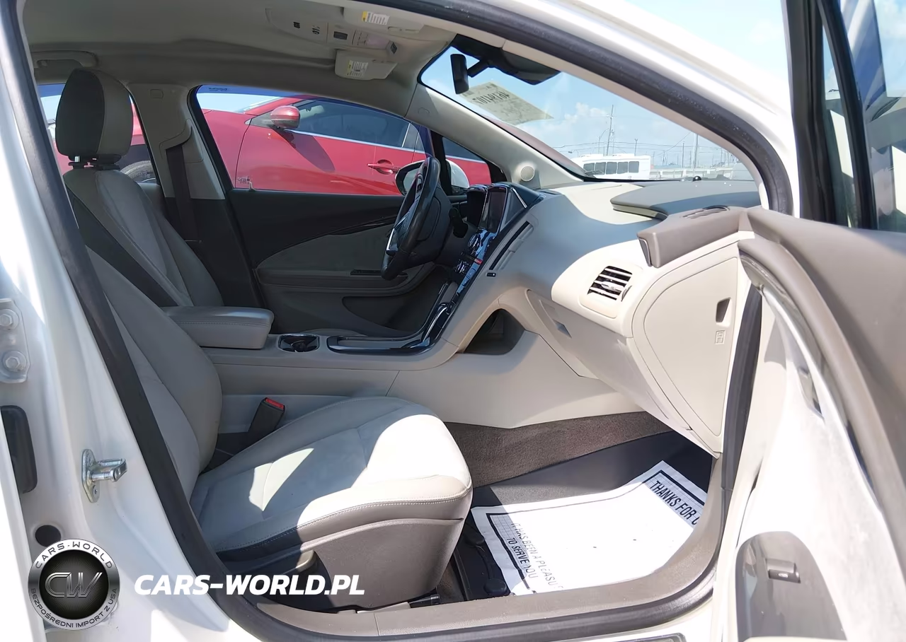2013 Chevrolet Volt VIN:1G1RD6E45DU136335 - 5