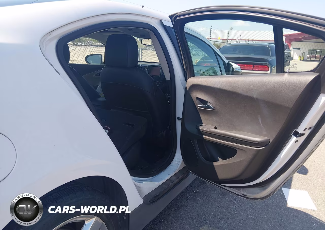 2012 Chevrolet Volt VIN:1G1RD6E42CU106742 - 8