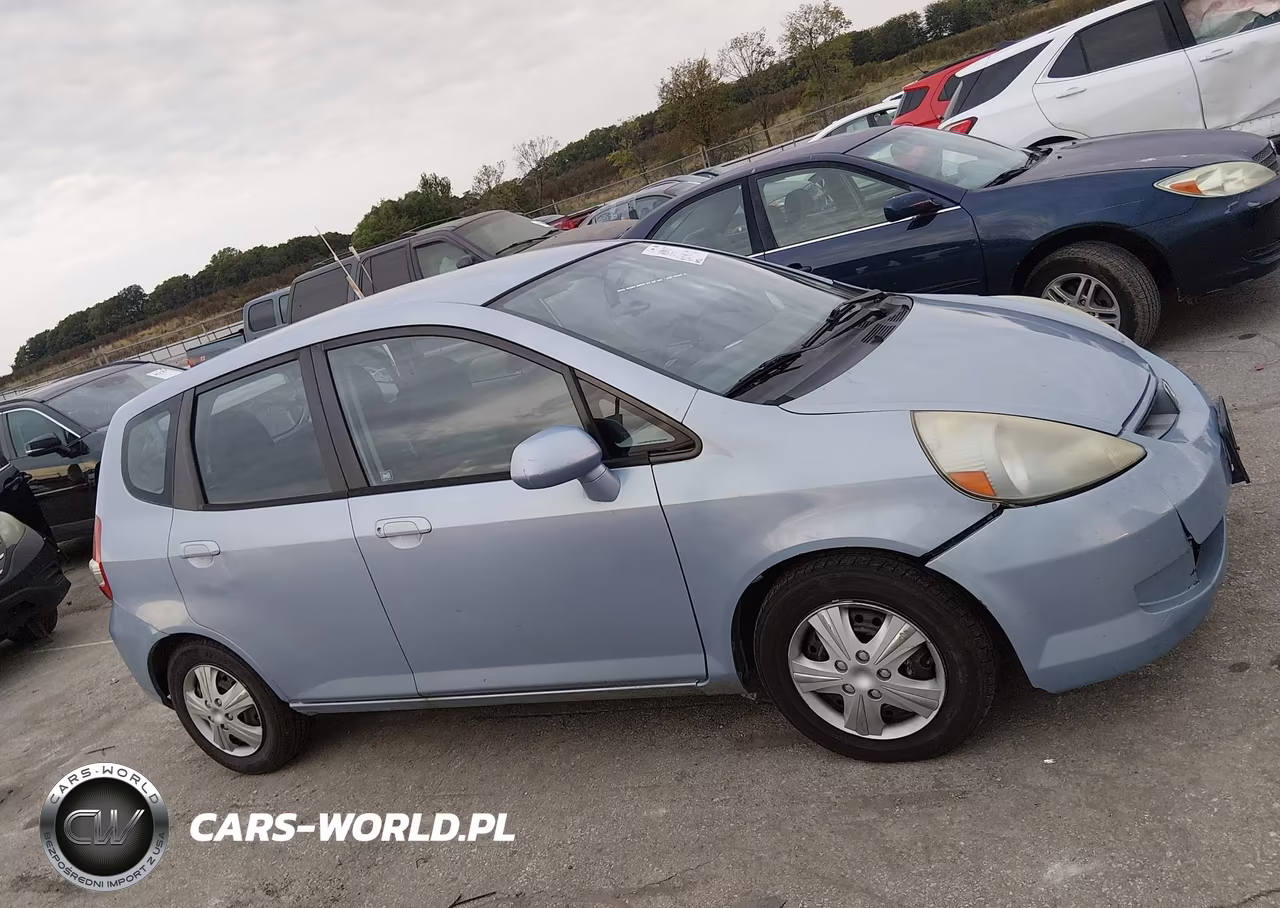 2008 Honda Fit VIN:JHMGD384X8S019651 - 13