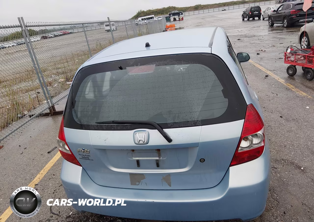 2008 Honda Fit VIN:JHMGD384X8S019651 - 21