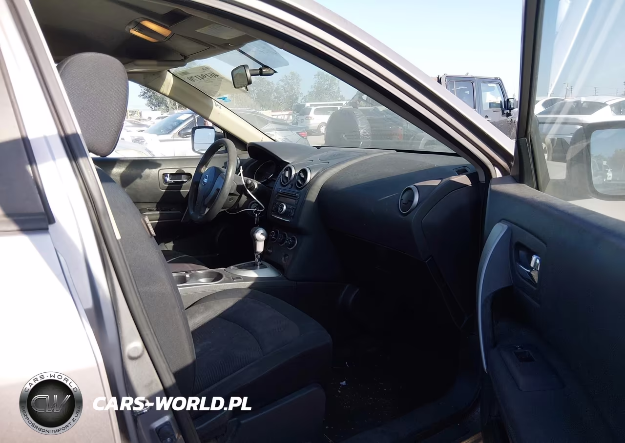 2015 Nissan Rogue Select S VIN:JN8AS5MV6FW755455 - 5