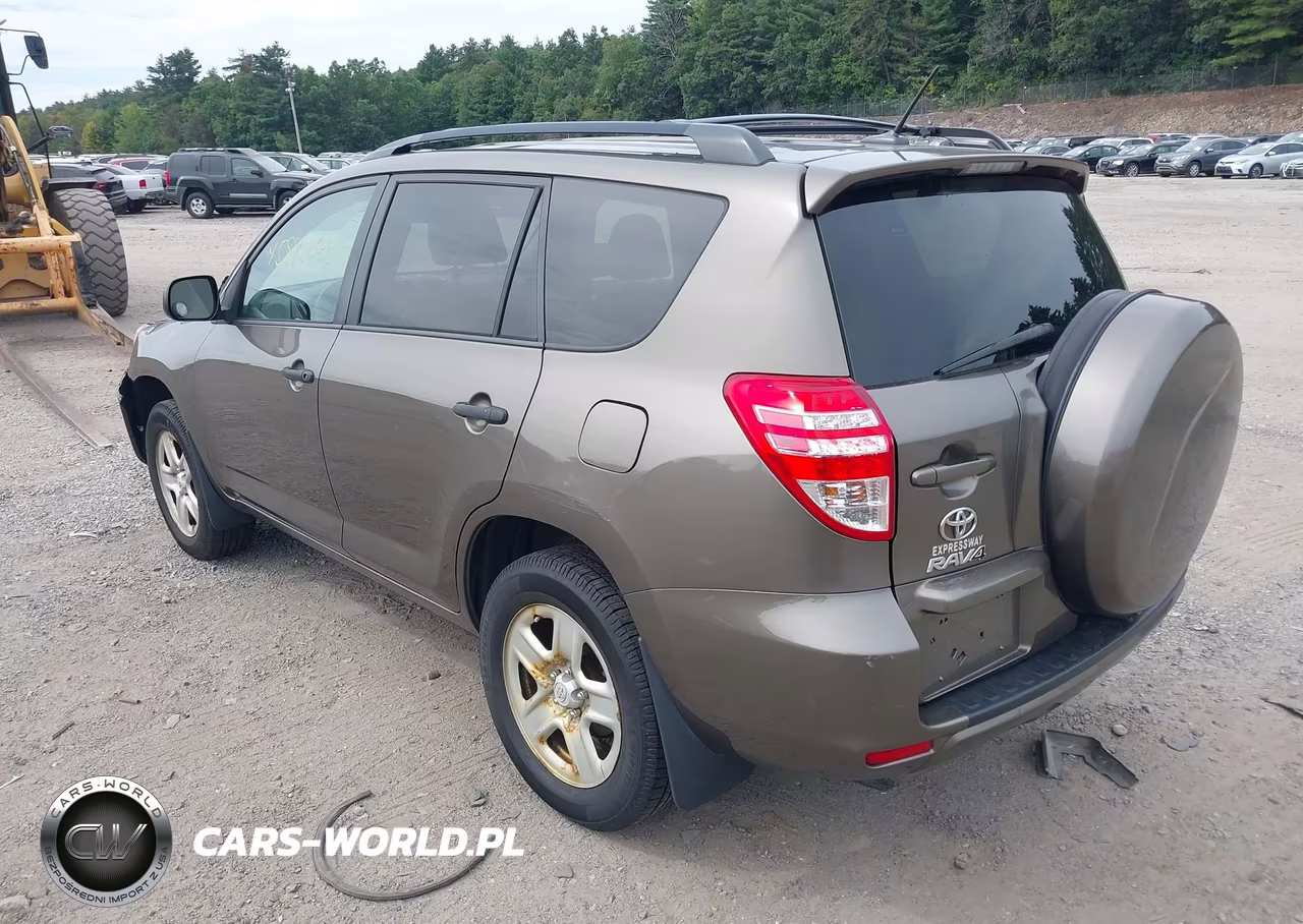 2011 Toyota Rav4 VIN:2T3JF4DV2BW147077 - 3