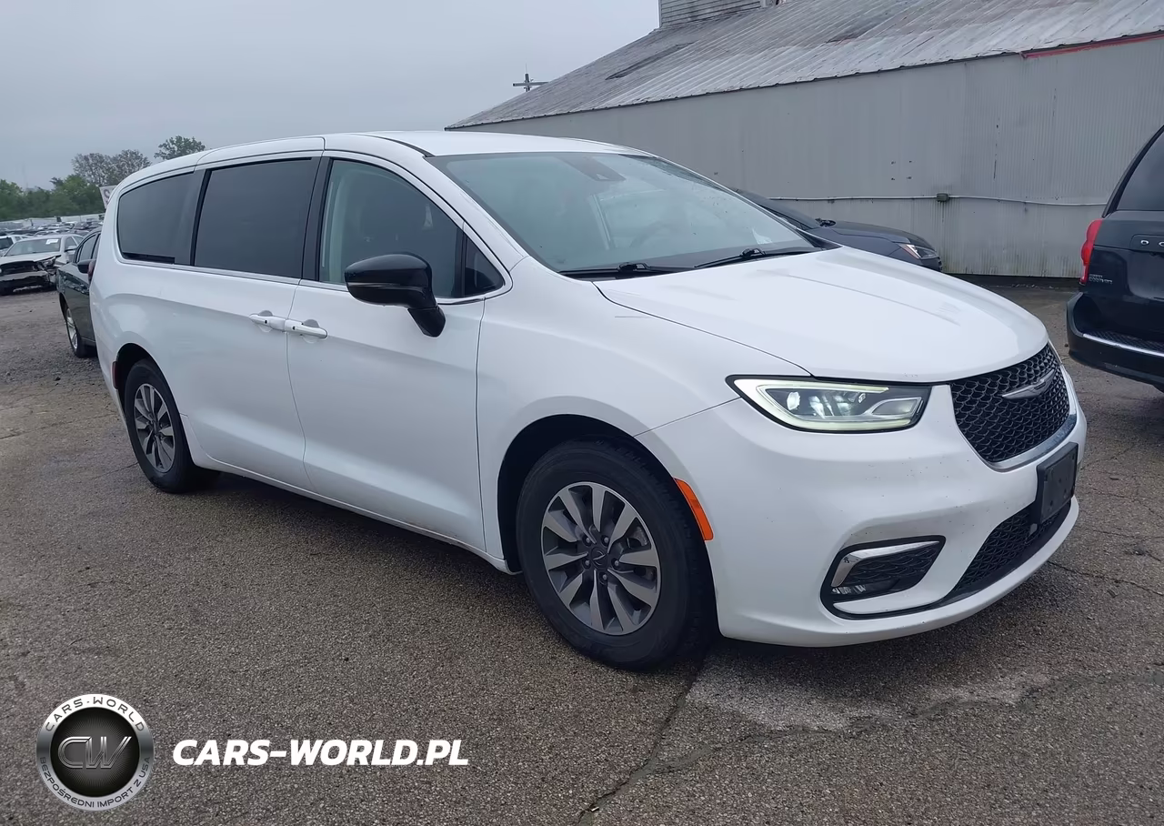 2024 Chrysler Pacifica Hybrid VIN:2C4RC1S79RR170861 - 1