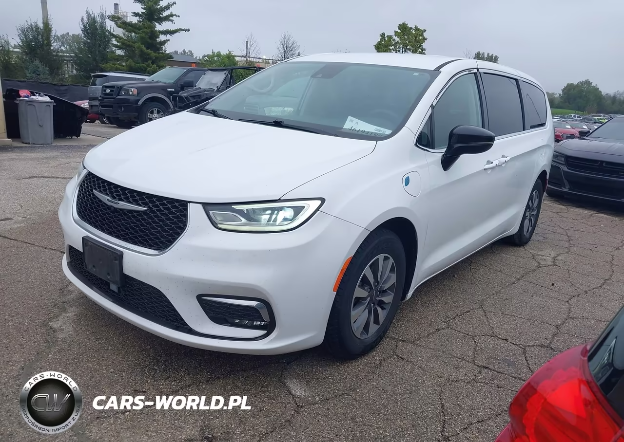 2024 Chrysler Pacifica Hybrid VIN:2C4RC1S79RR170861 - 2