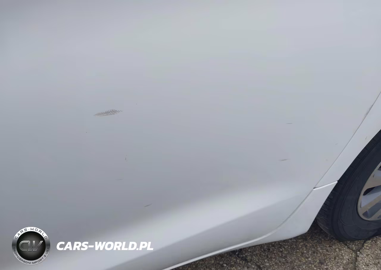 2024 Chrysler Pacifica Hybrid VIN:2C4RC1S79RR170861 - 6