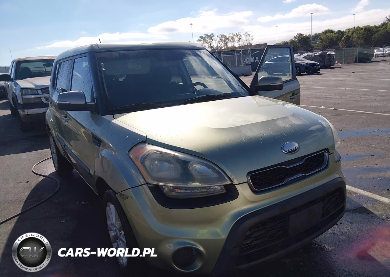 2013 Kia Soul + VIN:KNDJT2A68D7532202 - 6