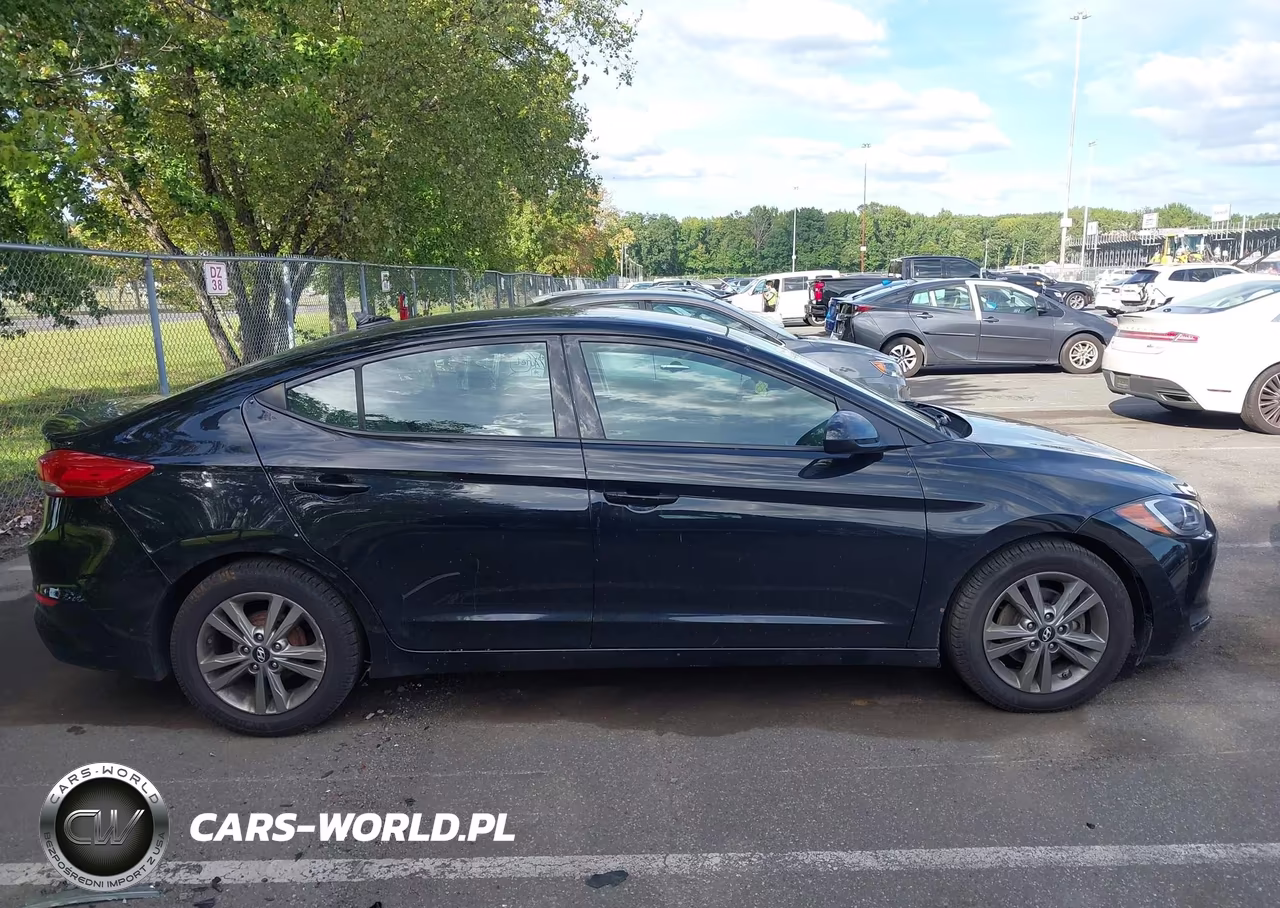 2017 Hyundai Elantra Se VIN:5NPD84LF3HH025457 - 13