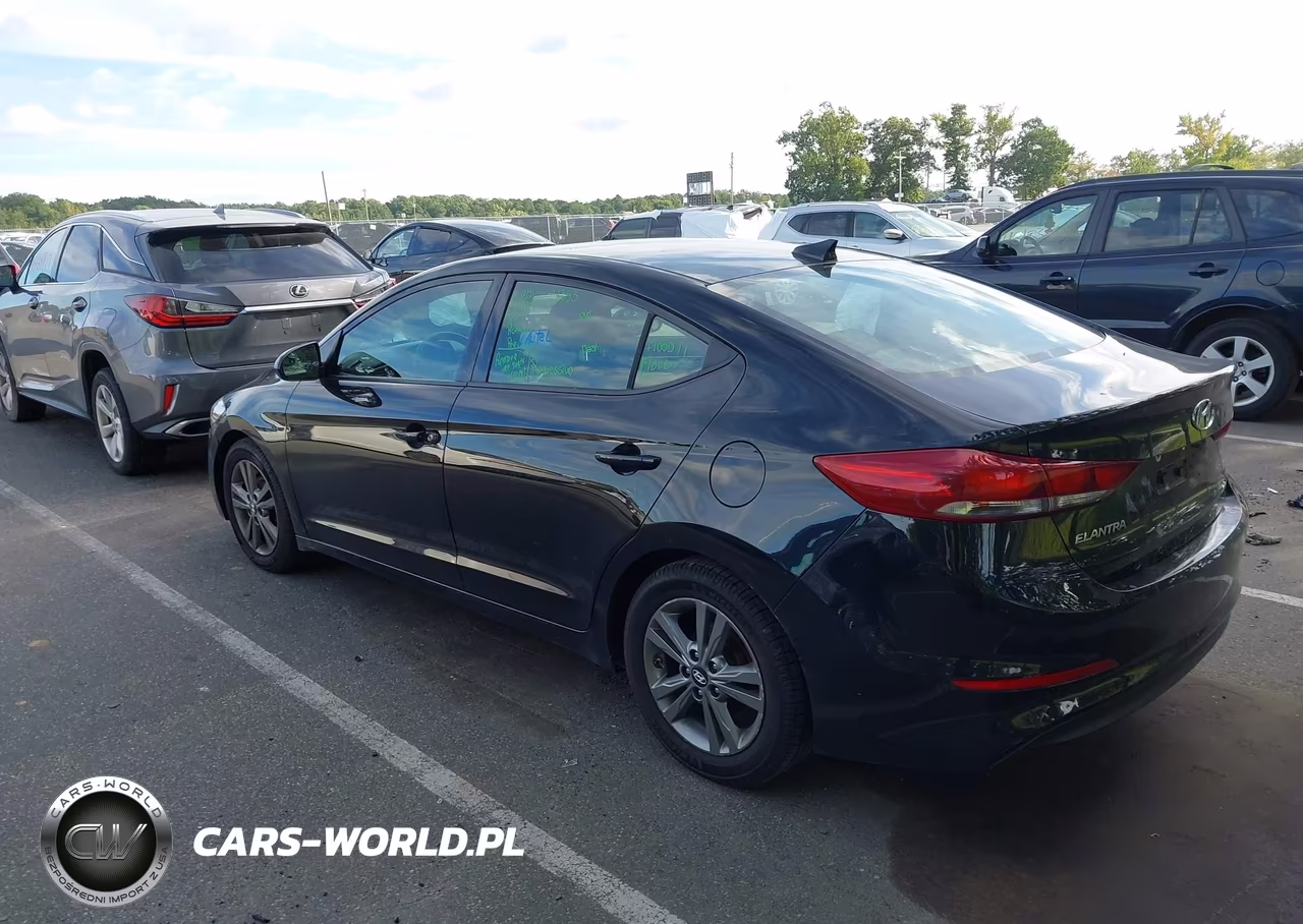 2017 Hyundai Elantra Se VIN:5NPD84LF3HH025457 - 3