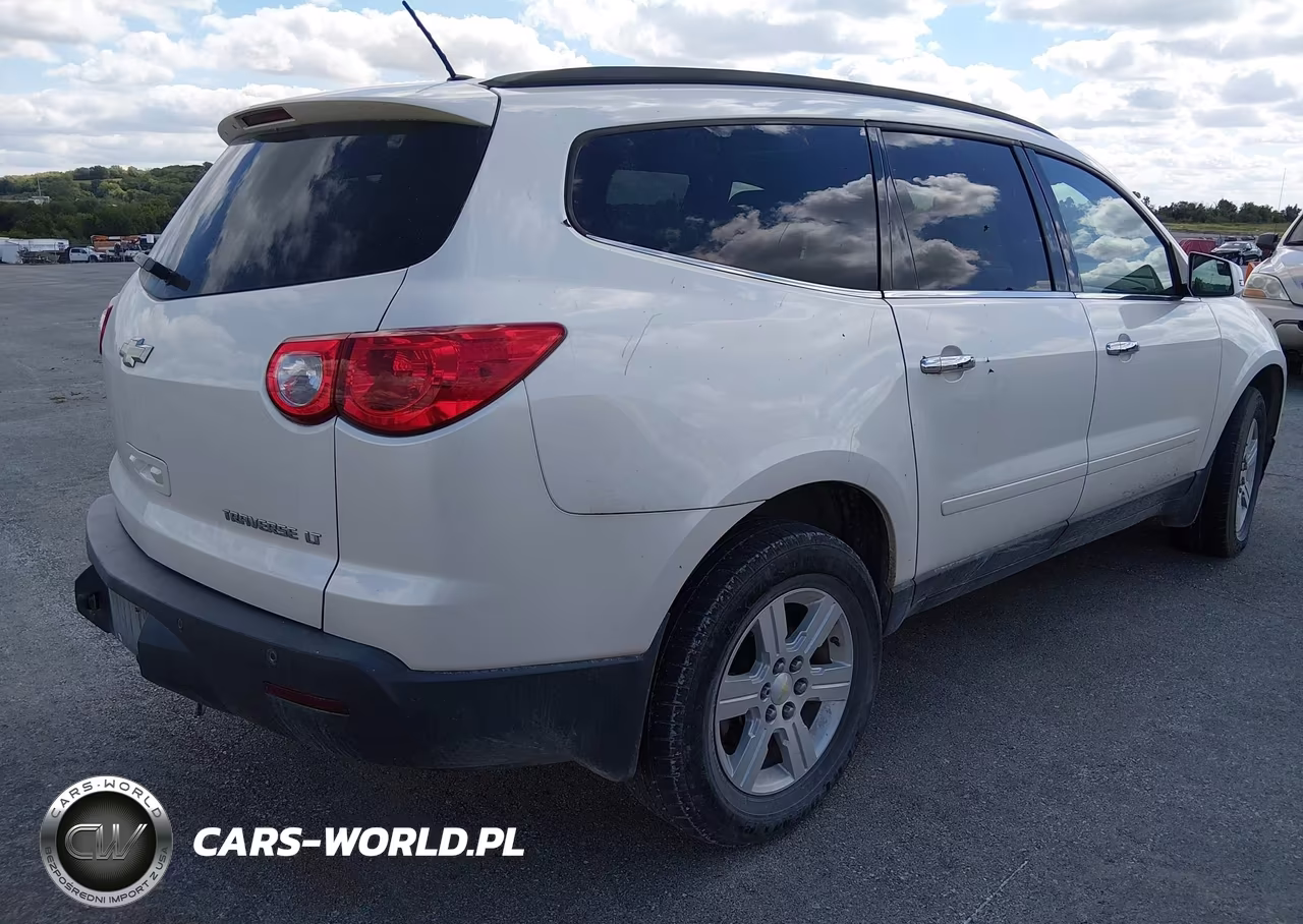 2011 Chevrolet Traverse 1Lt VIN:1GNKRGED5BJ197772 - 4