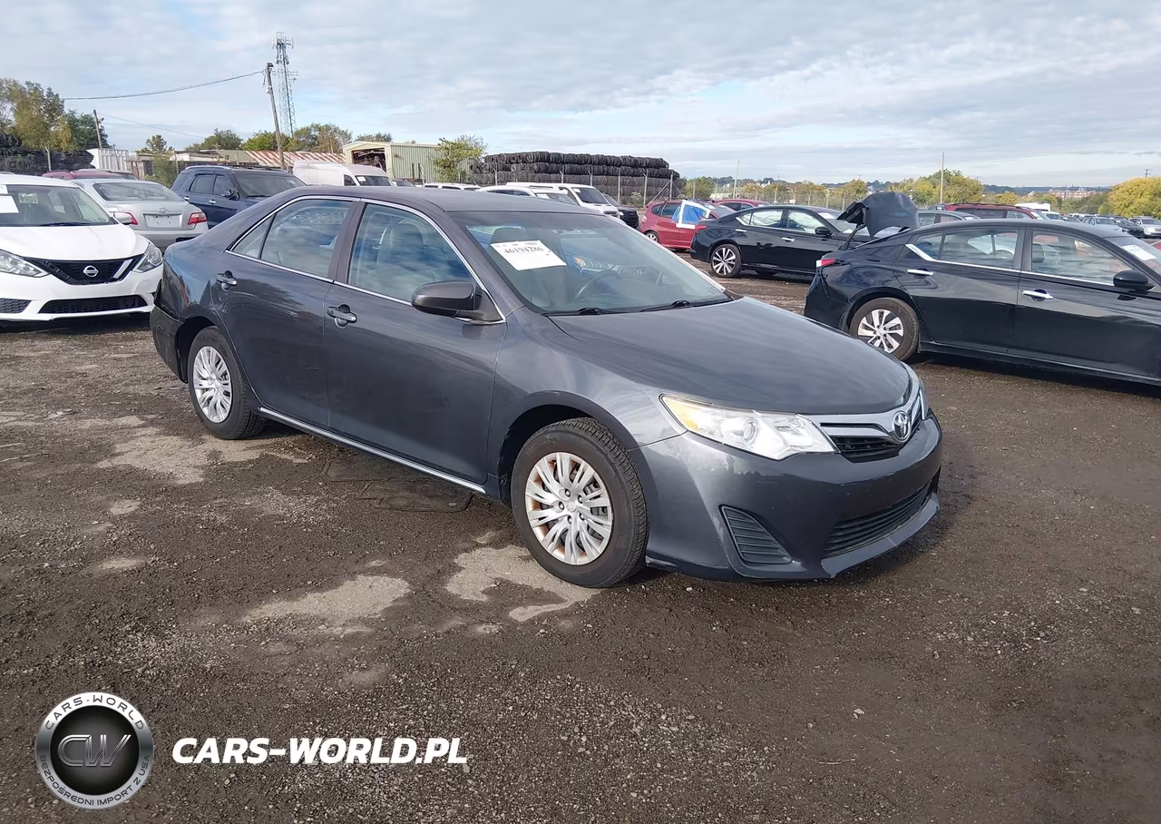 2013 Toyota Camry Le