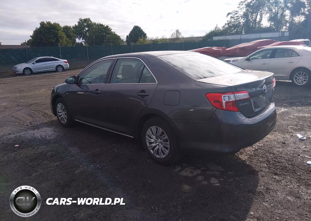 2013 Toyota Camry Le VIN:4T1BF1FK2DU230848 - 3
