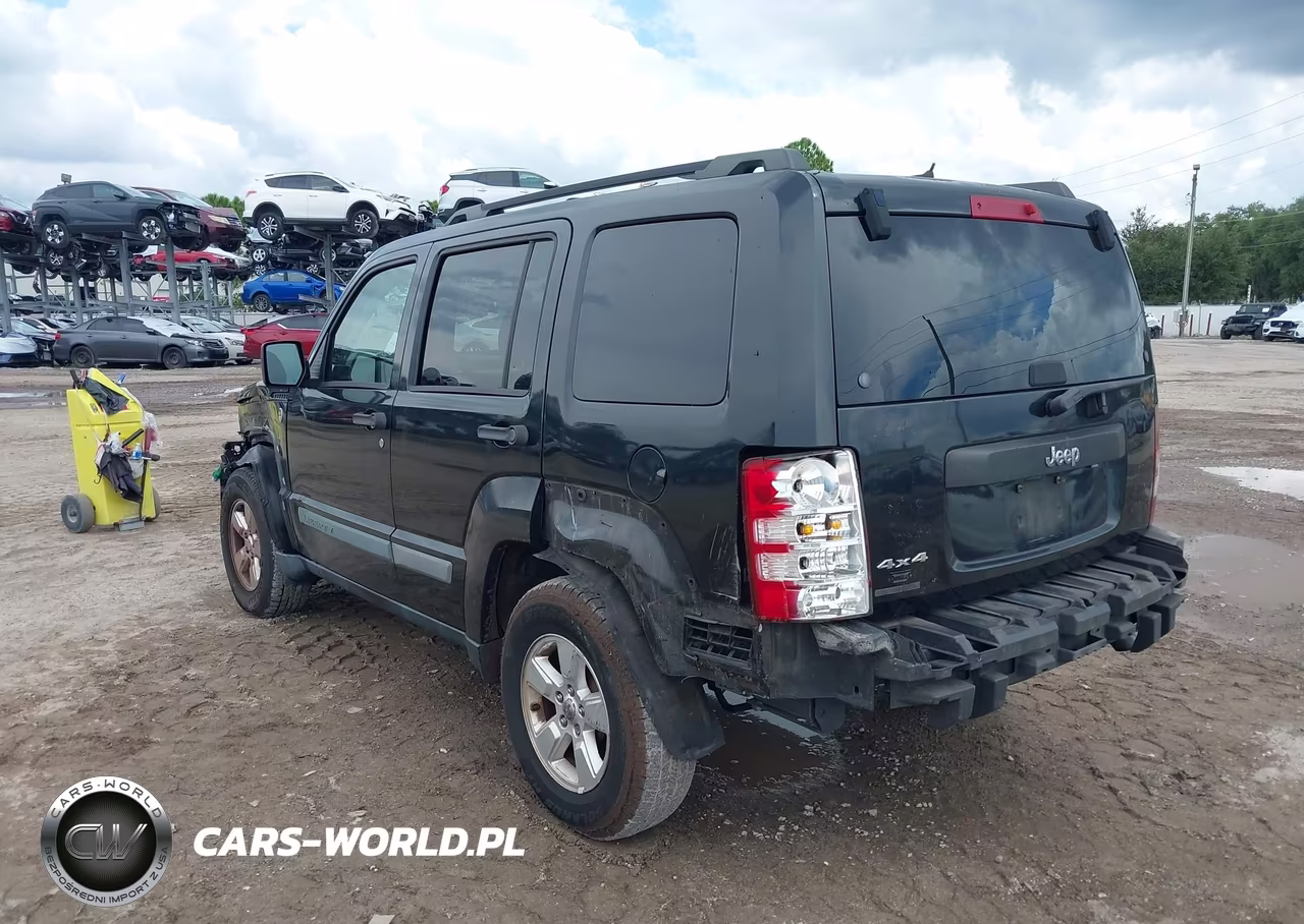 2010 Jeep Liberty Sport VIN:1J4PN2GK4AW149510 - 3