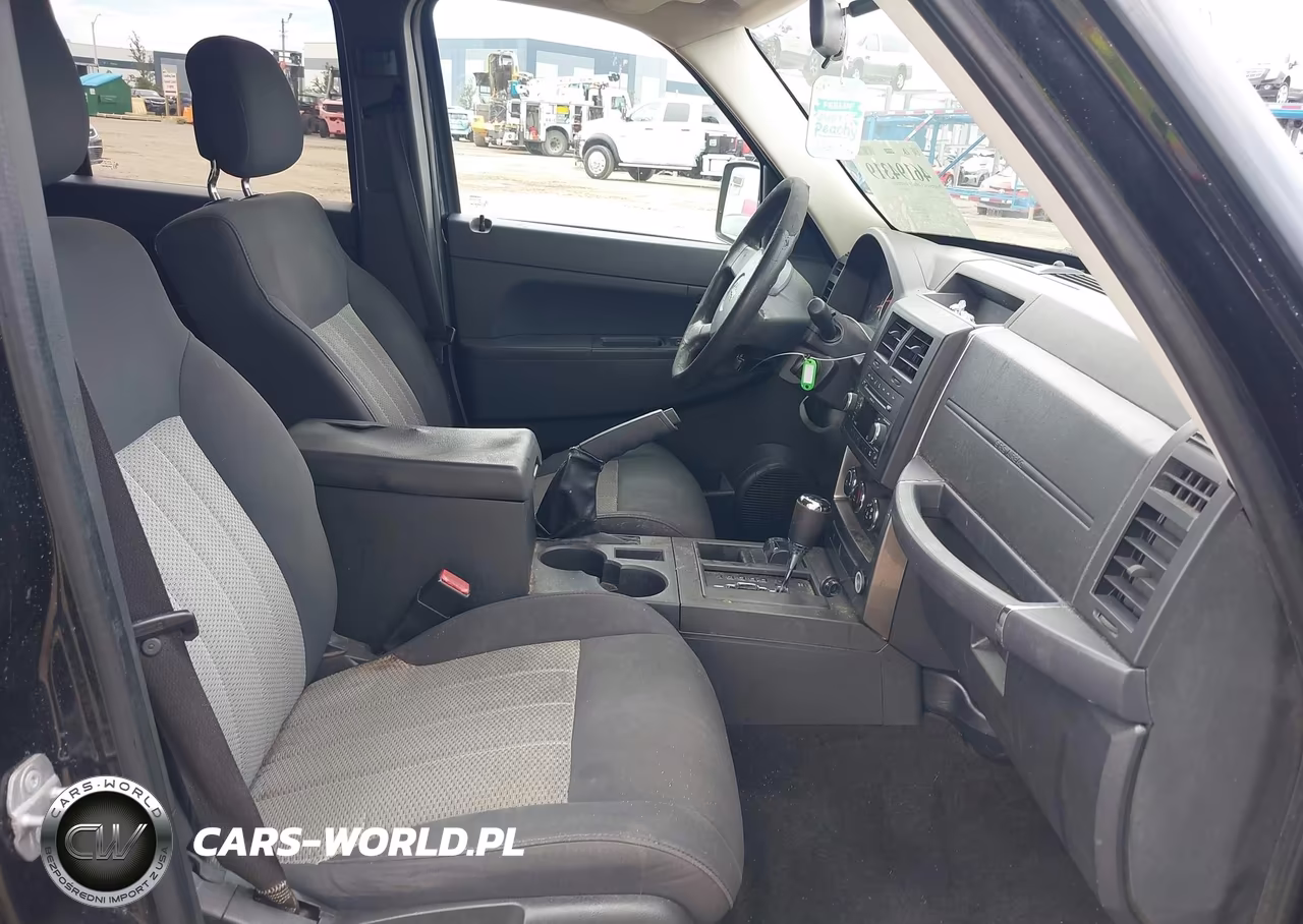 2010 Jeep Liberty Sport VIN:1J4PN2GK4AW149510 - 5