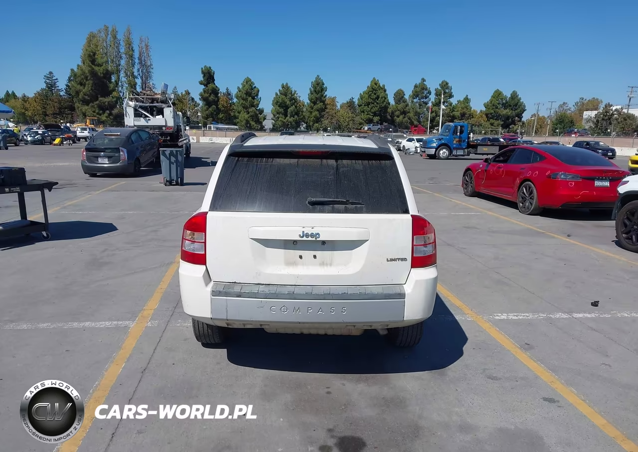 2007 Jeep Compass Limited VIN:1J8FT57W77D222975 - 16
