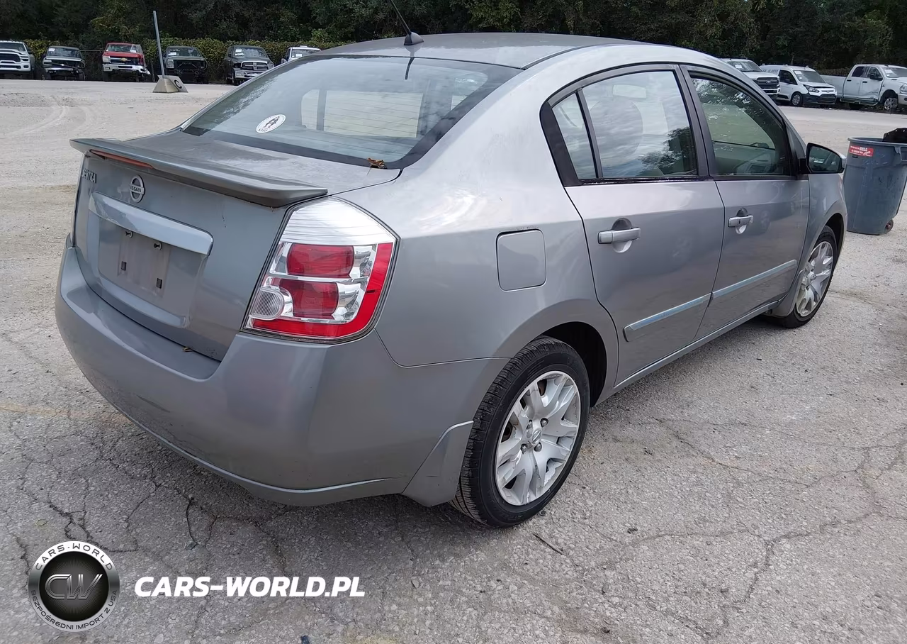 2011 Nissan Sentra 2.0S VIN:3N1AB6AP9BL714604 - 4