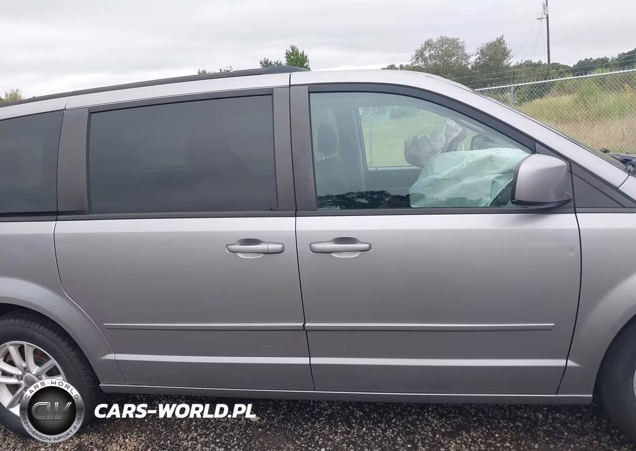 2016 Dodge Grand Caravan Sxt VIN:2C4RDGCG6GR234317 - 13