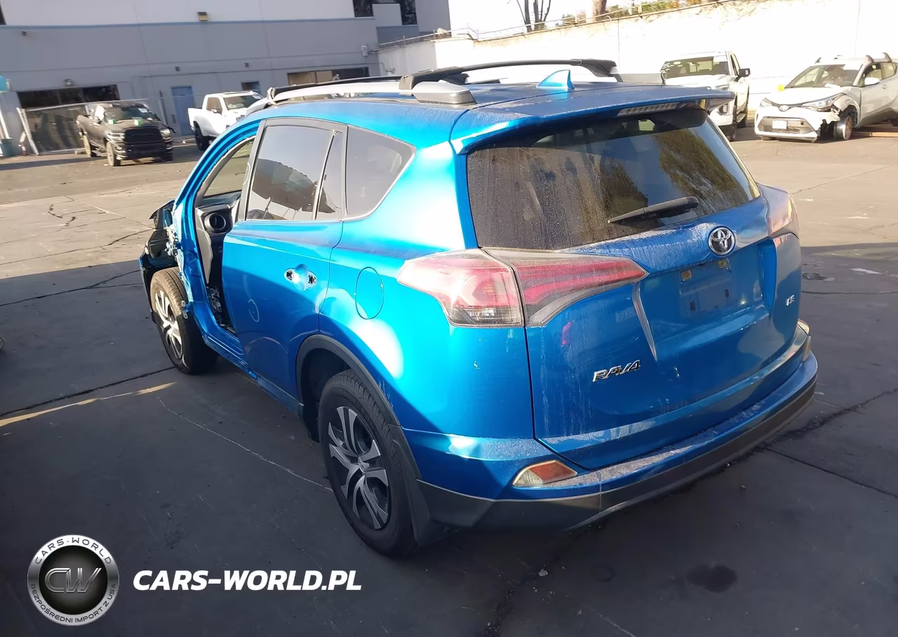 2017 Toyota Rav4 Le VIN:JTMZFREV3HJ703273 - 3