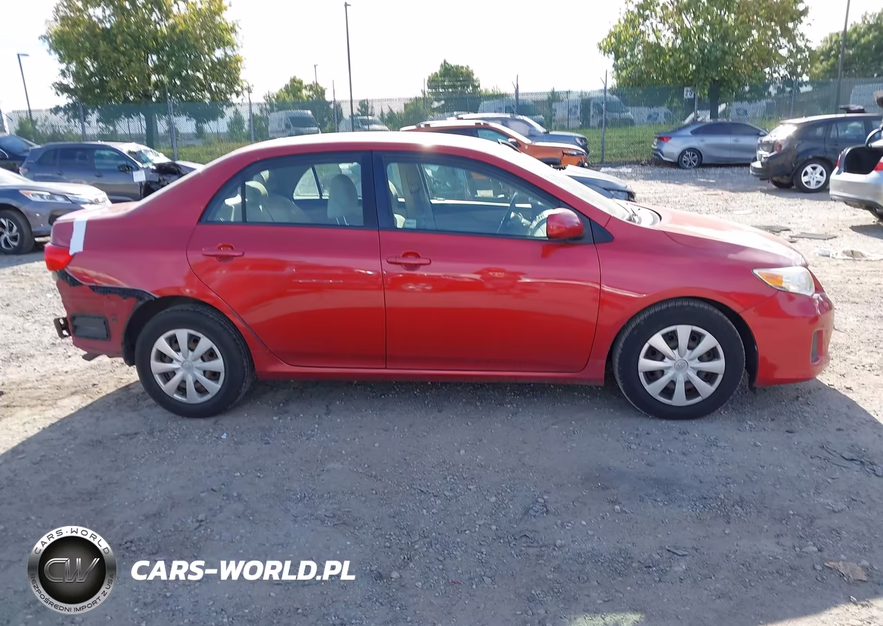 2011 Toyota Corolla Le VIN:JTDBU4EE1B9126729 - 13