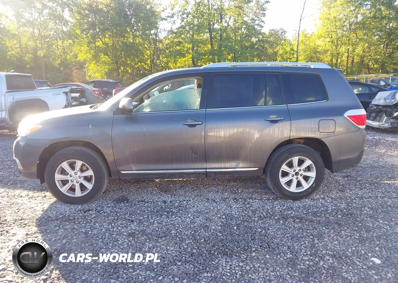 2012 Toyota Highlander Base V6 VIN:5TDBK3EH0CS113161 - 14